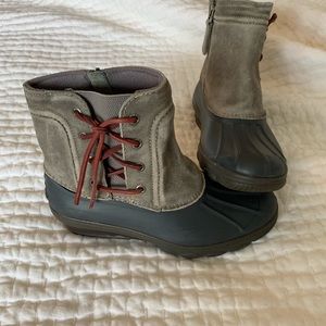 Sperry rain and snow boots